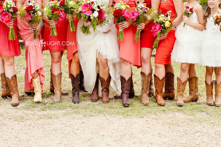 Our Favorite Wedding Party Photos of 2012! • Bend The Light