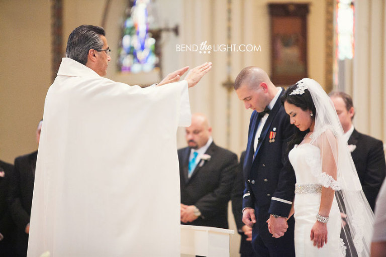 16-weddings-at-sacred-heart-chapel-san-antonio-texas-ollu-campus-our-lady-of-the-lady-university